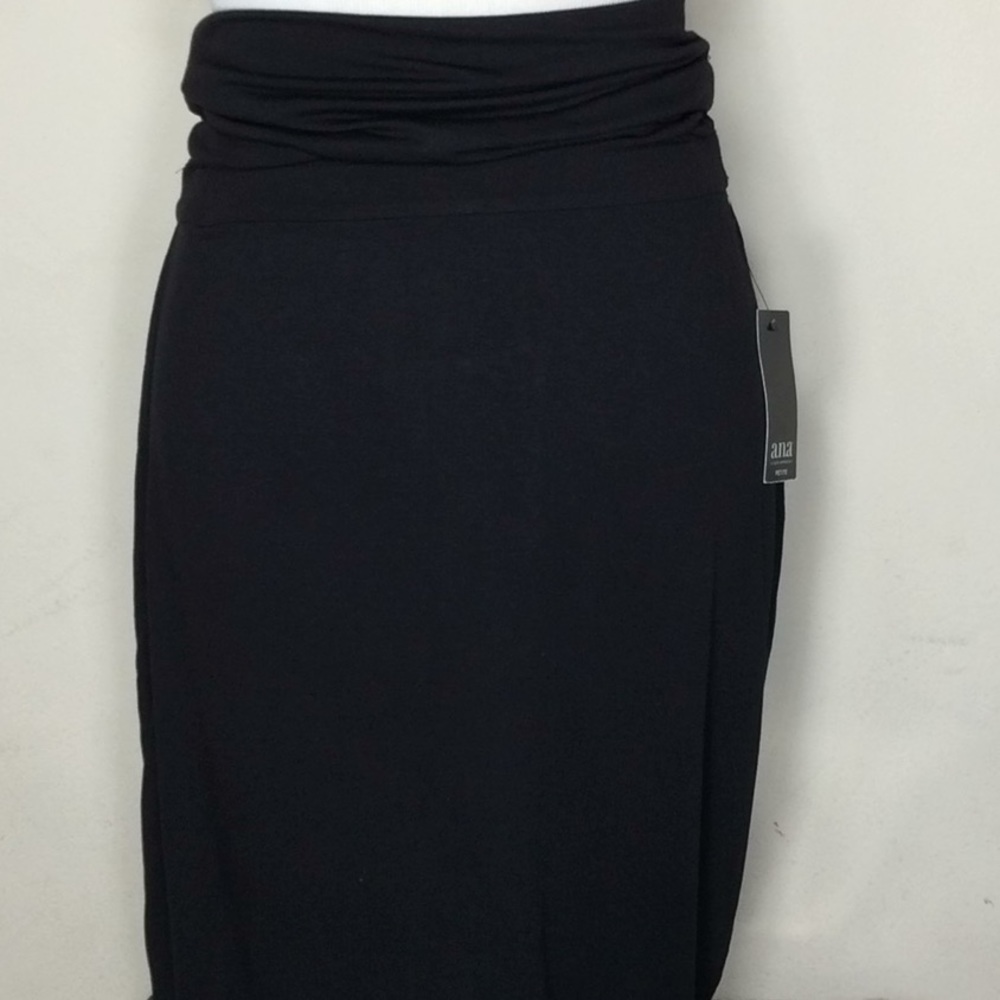 Black Maxi Skirt w/Gathered Waist NWT
